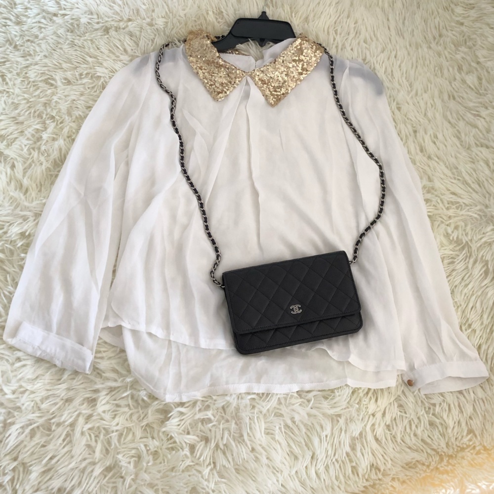 Blouse (Free Mystery Clothes)